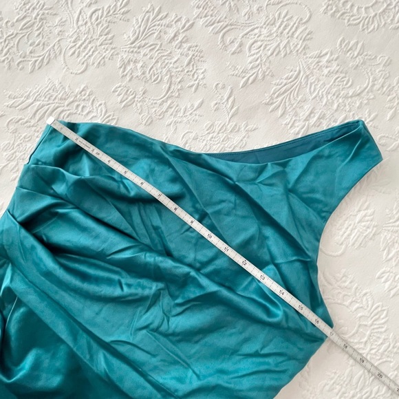 NWOT Lulus Dreaming of Elegance Dark Teal Satin One-Shoulder Maxi Dress Medium - Picture 6 of 7